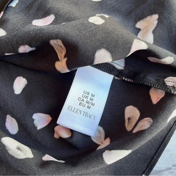 Ellen Tracy Black Print Flowy Blouse Medium - Picture 4 of 11